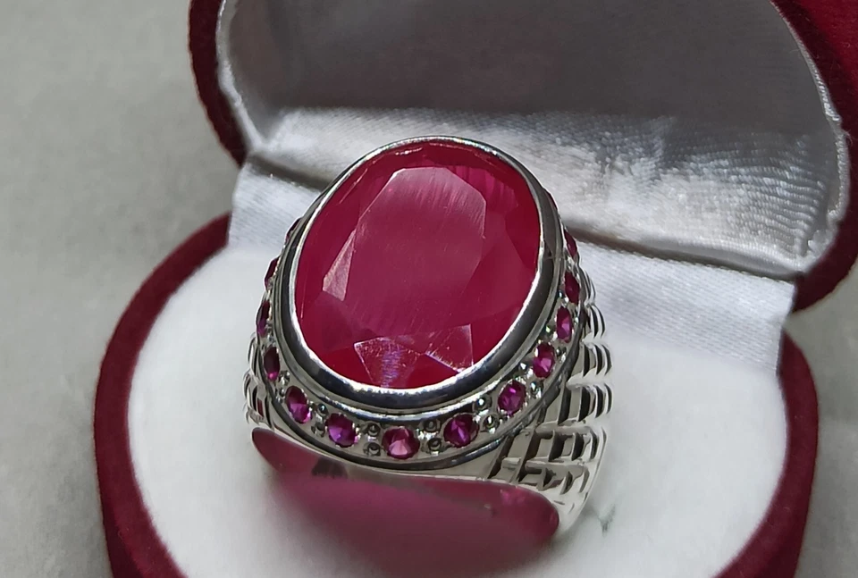 30 Carat Dark Red Big Ruby Sterling Silver 925 Handmade Yaqoot Heavy Mens Ring - Image 4 of 4