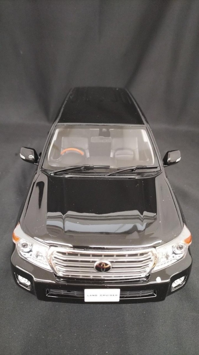 SAMURAI 1/18 TOYOTA ランドクルーザーAX G セレクション Amazon | samurai 1/18 トヨタ ランドクルーザー AX G