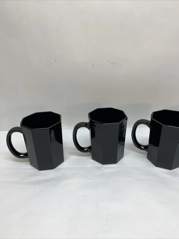 Juego de 4 tazas de café de vidrio negro Arcoroc Octime hechas en Francia Foto 3 de 4