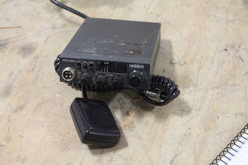 Uniden PRO520XL Two Way Radio WITH MIC