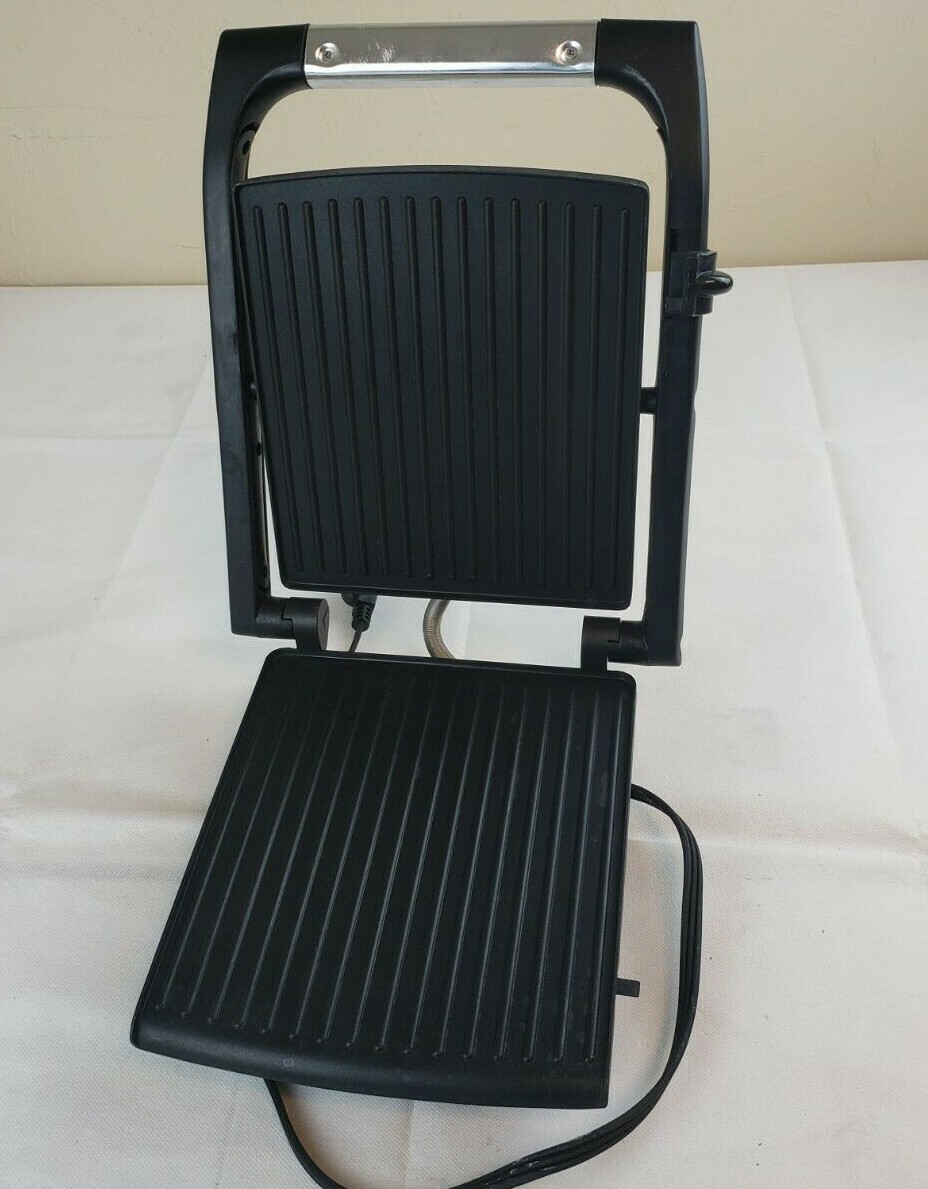 Bella Electric Panini Maker Press and Sandwich Grill Model YDE 811