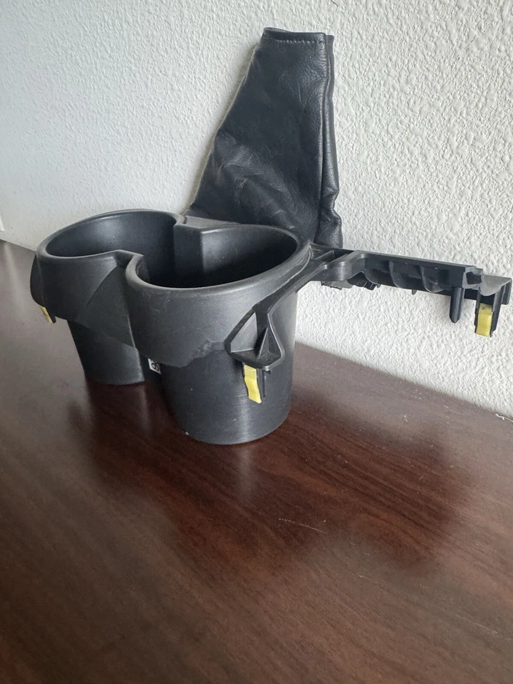 Scion TC 2005-2010 consola central portavasos cubierta bisel 58941-21020 OEM Foto 3 de 4