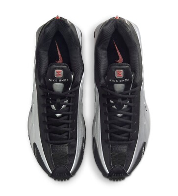 Nike Shox R4 Black Metallic Silver Mens Silver Sports Sneaker