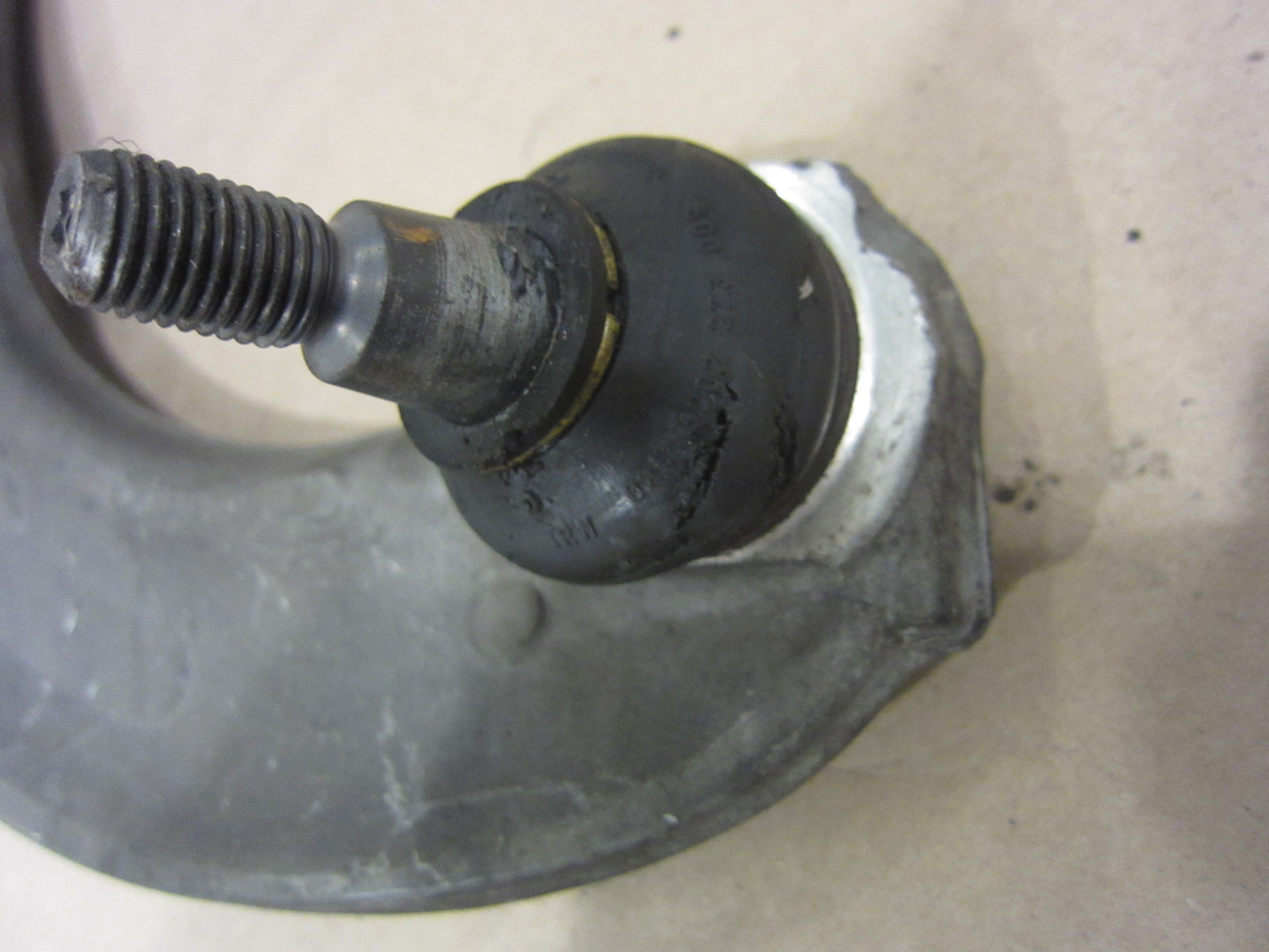 Maserati Quattroporte 2006 - RH Rear Upper Suspension Arm - P/N 199811