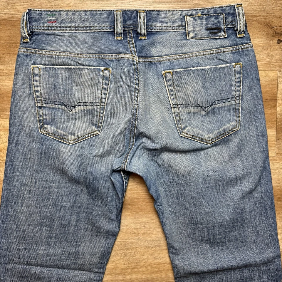 Diesel джинсы мужчин 33 x 32 синий Viker прямые штанины хлопок сделано в Италии изменен 008AT - Изображение 4 из 4