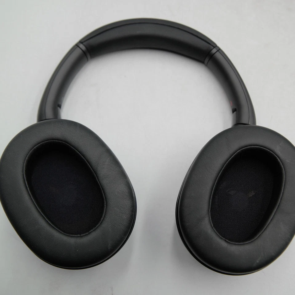New Sony ULT WEAR Wireless Noise Cancelling Headphones. BLACK. Free Shipping! - Image 4 of 4