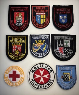 Abzeichen Feuerwehr Rettungsdienst Patch Ärmelabzeichen Wappen Konvolut