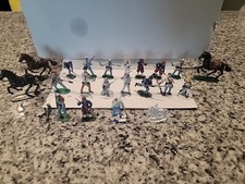 Lot Of 21 Hand Painted Civil War Toy Soldiers See Description