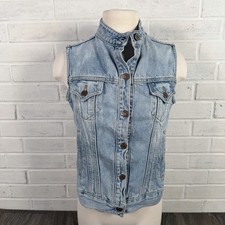 Vintage Levi's Signature Denim Vest Women's Size Medium Light Blue Jean Trucker