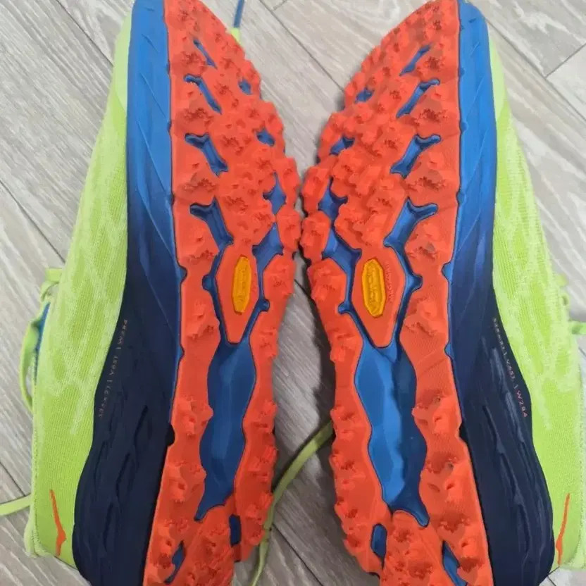 Hoka Speedgoat 5 Wide Trail Running Shoes New thumbnail 4