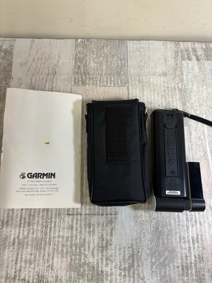 GARMIN MARINE GPS 45 PERSONAL NAVIGATOR - MOBILE HIKING BIKING GEOCACHING TESTED - Image 2 of 4