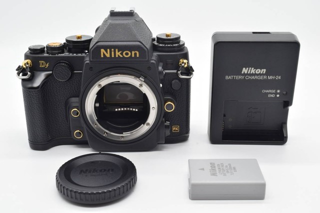 Nikon Df 16.2MP Digital SLR Camera Corpo Oro Edizione Nero 【 Conta Scatti: 2 921 Nikon Df 16.2MP Digital SLR Camera Corpo Oro Edizione Nero 【 Conta Scatti: 2 921