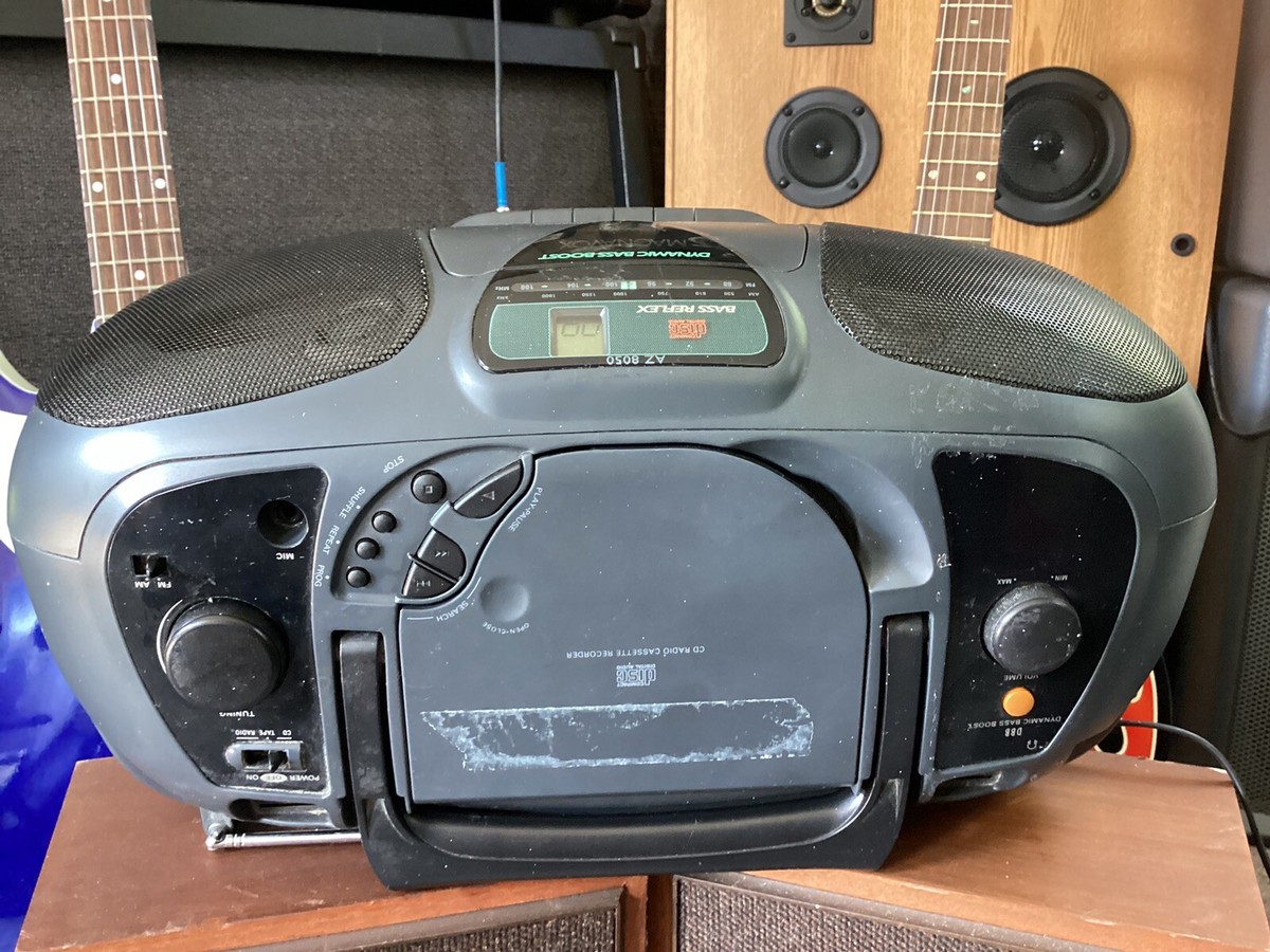 Vintage 1997 Magnavox AZ 8050 Boom Box Stereo AM/FM, CD, Cassette