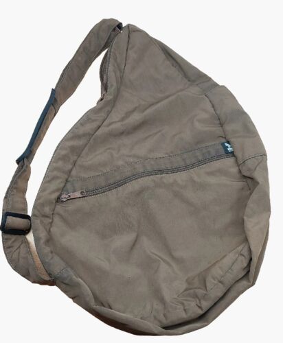 Ameribag Healthy Back Bag Sling Crossbody Nylon Backpack OUTDOORS Brown - Afbeelding 1 van 14