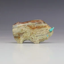 NATIVE AMERICAN ZUNI SERPENTINE BUFFALO FETISH BY LYNN QUAM