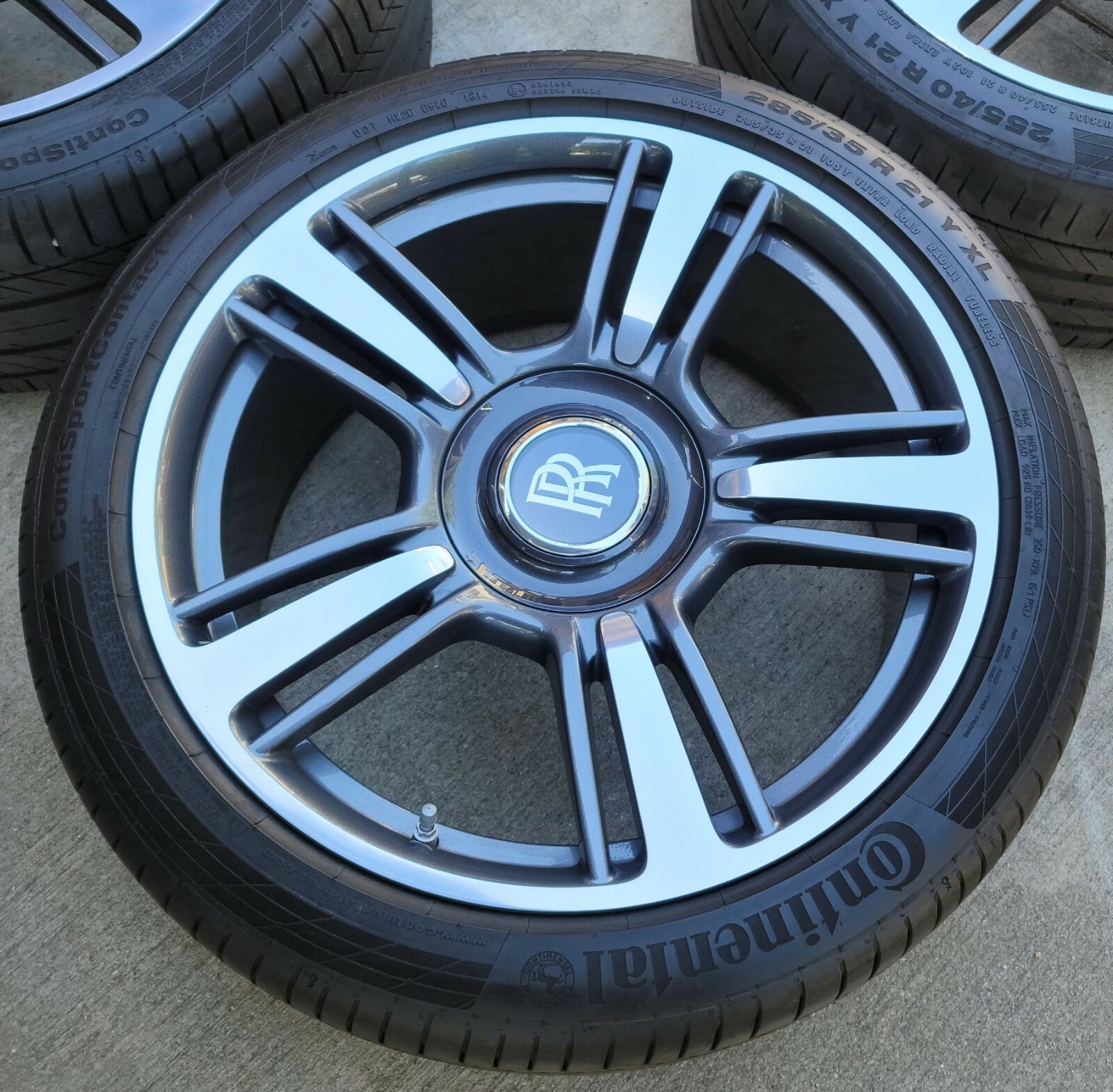 21" OEM FACTORY ORIGINAL ROLLS ROYCE WRAITH DAWN GHOST WHEELS TIRES SENSORS.
