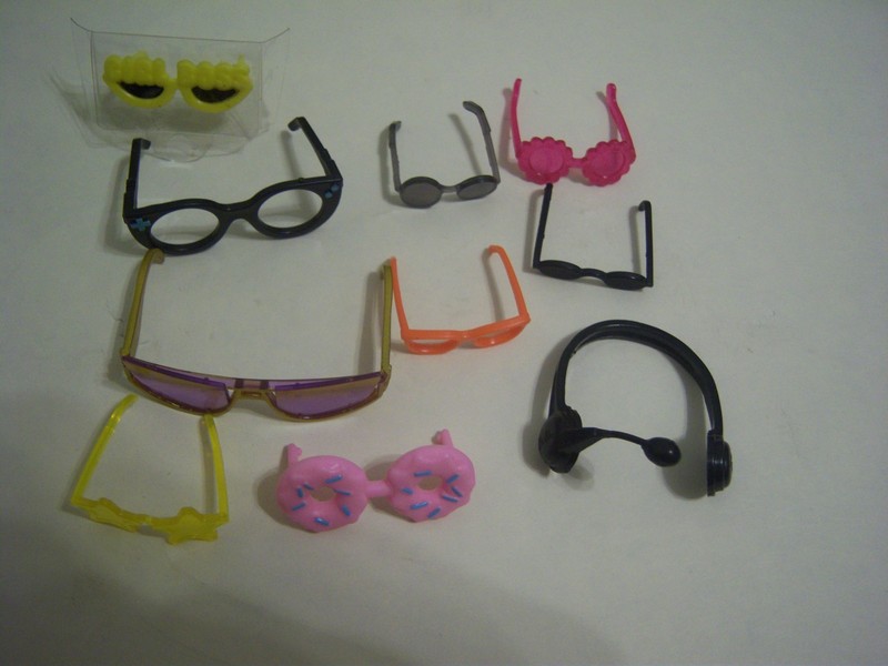 Barbie Doll Mixed Accessories Sunglasses Eye Glasses Wireless Music Headset Mic