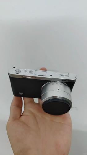 Samsung NX Mini 20.5MP Digital Camera Kit w/ NX-M 9mm Zoom lens 1080p Vlog - Picture 2 of 7
