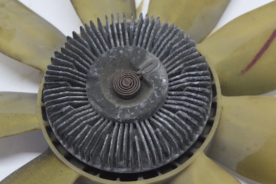 Chevy Silverado 1500 2001 01 embrague ventilador 12121 Foto 4 de 4