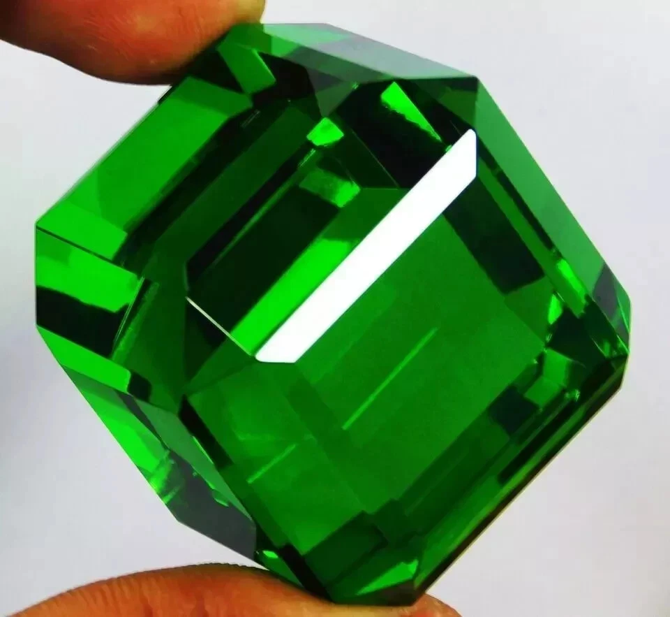Large Green peridot Box Crystal 100.20 Ct. Cube Shape Loose Gemstone @Gift Women - Image 2 of 4