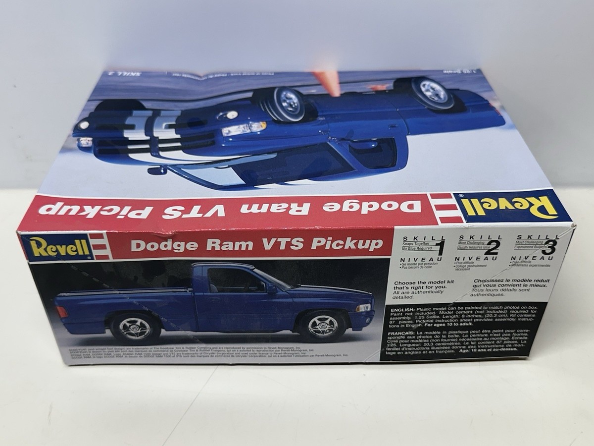 ミニカー Revell Hot Truckin' Dodge Ram Custom Dodge RAM Custom * Blue * Revell Hot Truckin