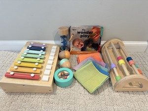 KiwiCo Panda Crate “Let’s Listen!” & “Let’s Chat!” Learning Play Kits 7-12 Month