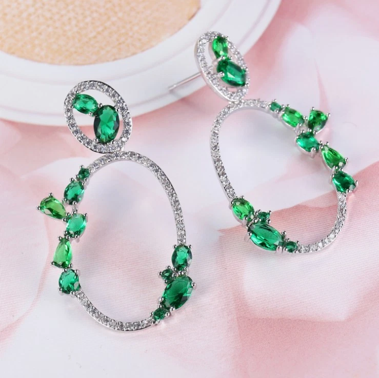 Unique Fire Shine Natural Green Emerald Gems Silver Hook Stud Earrings Lady Gift - Image 2 of 4