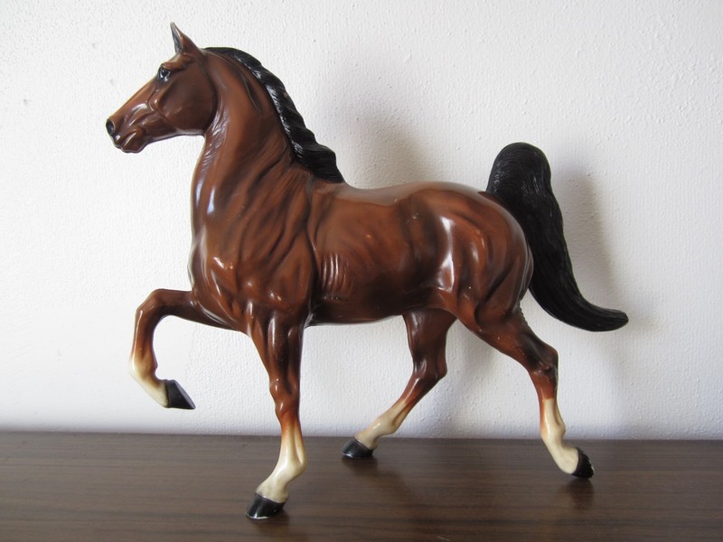 Vintage Hartland 11" Caramel Bay Saddlebred     ASB