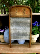 Antique Wood &Tin Washboard Oval Oaks No. 97