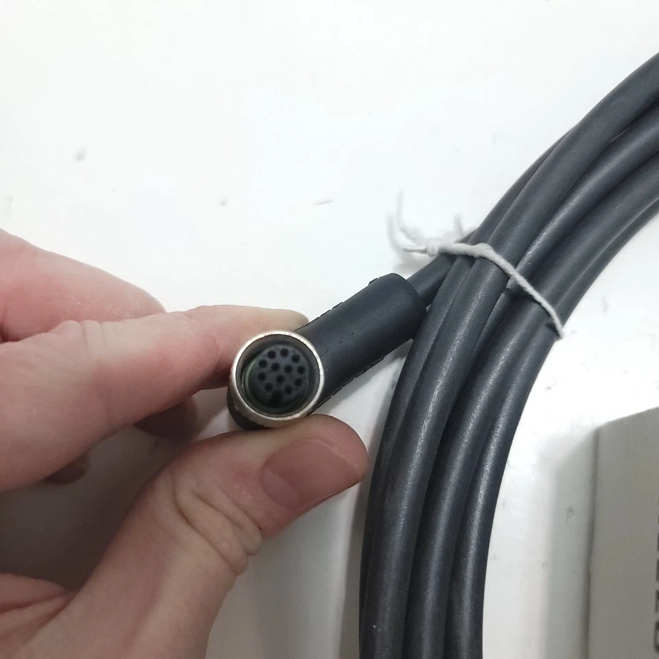 Balluff BIC0009 Base Inductive Coupler 1816HU with BCC0942 5M PUR M12 F Cord - Image 4 of 4