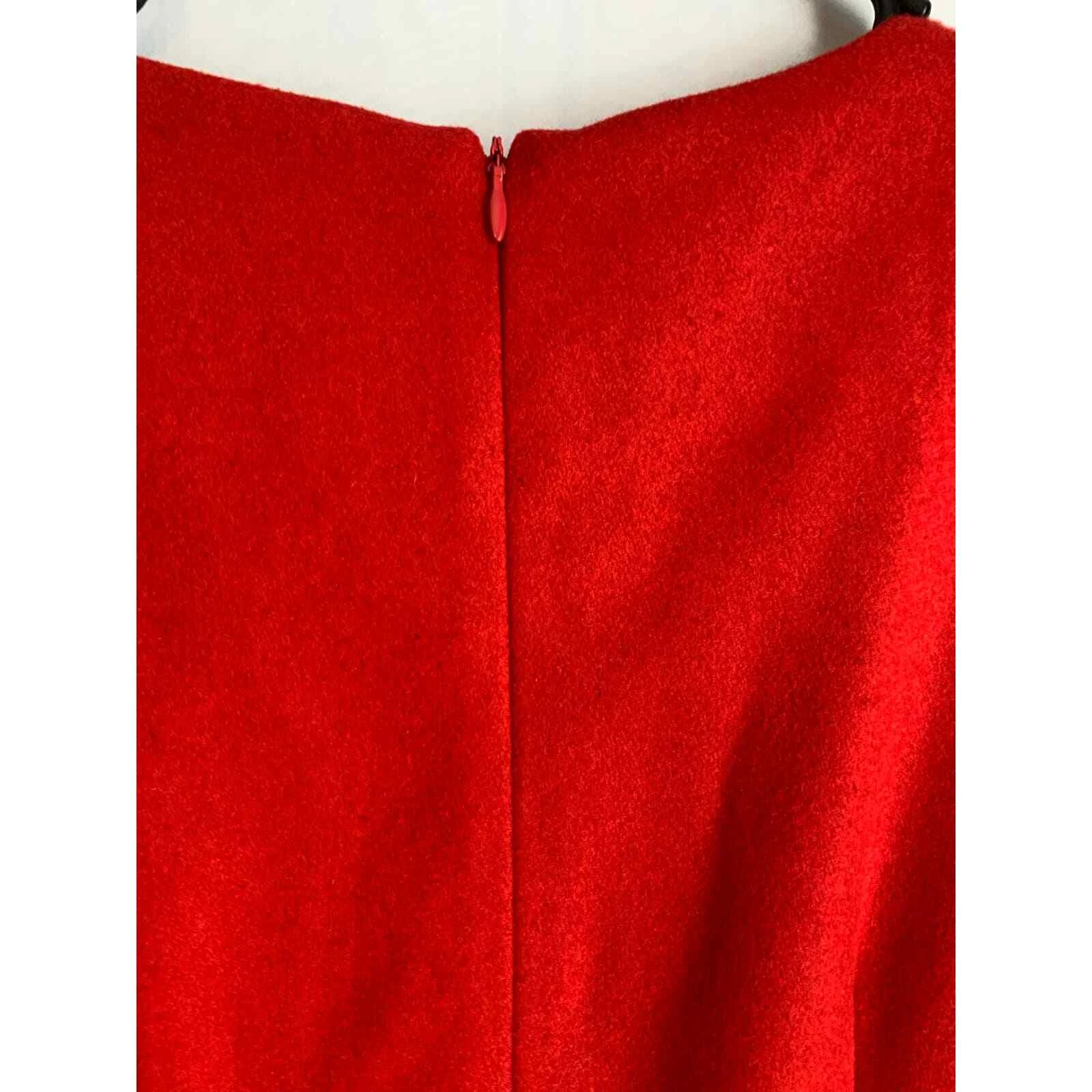 VALENTINO Abito pesante Molly Bracken nuovo con etichette piccolo rosso foderato senza maniche arricciato