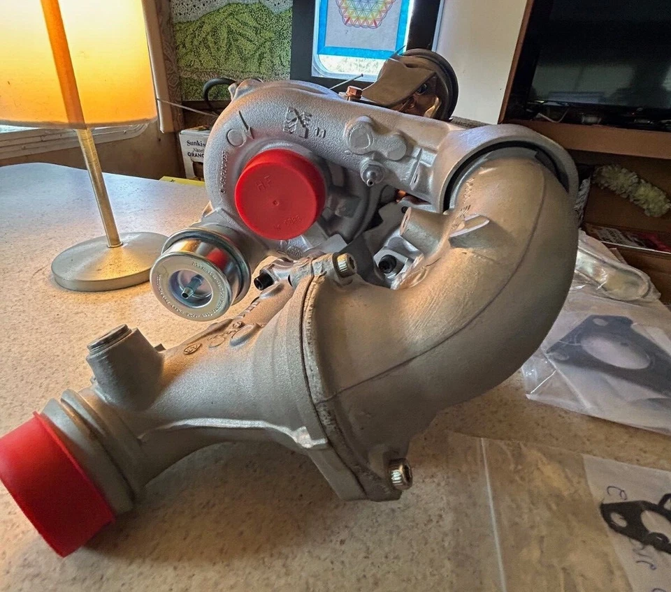 Turbocompresor-Motores diésel Mercedes-Benz ML250 Bluetec y Gle300d 2,1 L Foto 3 de 4