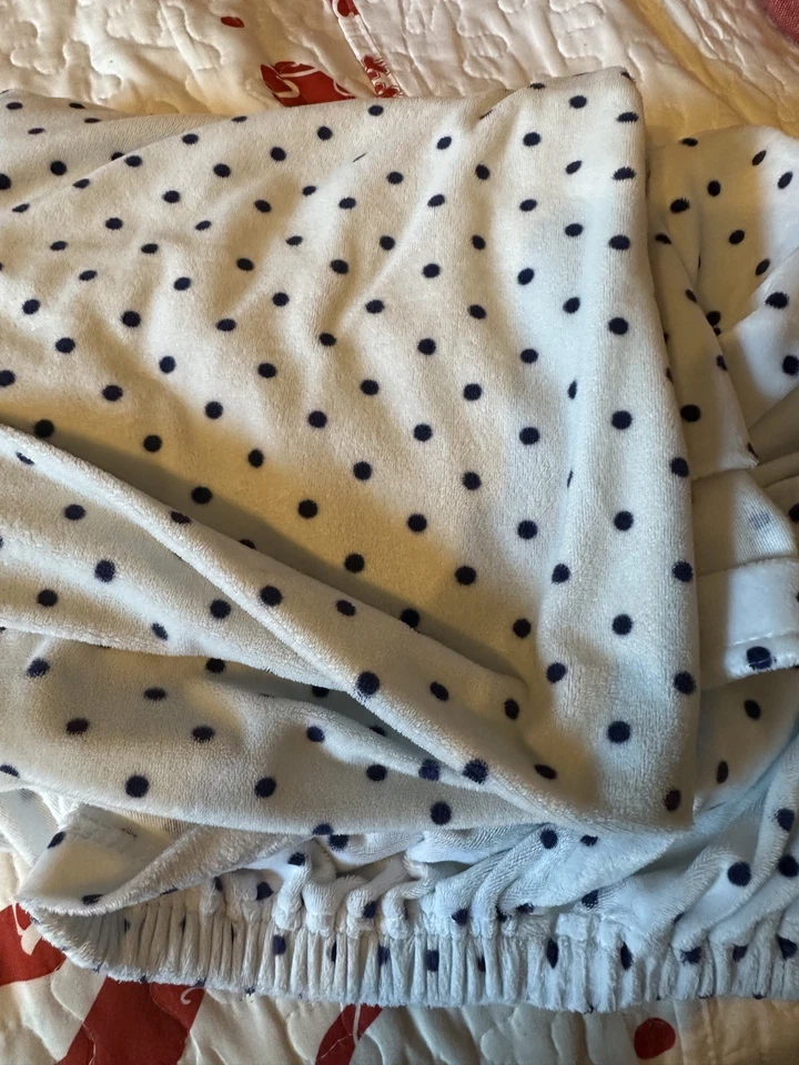 Pottery Barn Kids Flannel Fitted Crib Sheet 100% Cotton Polka Dot - Image 3 of 3