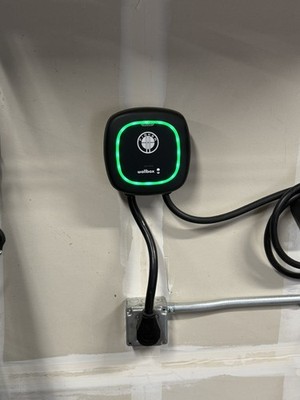 Wallbox Pulsar Plus Level 2 EV Car Charger