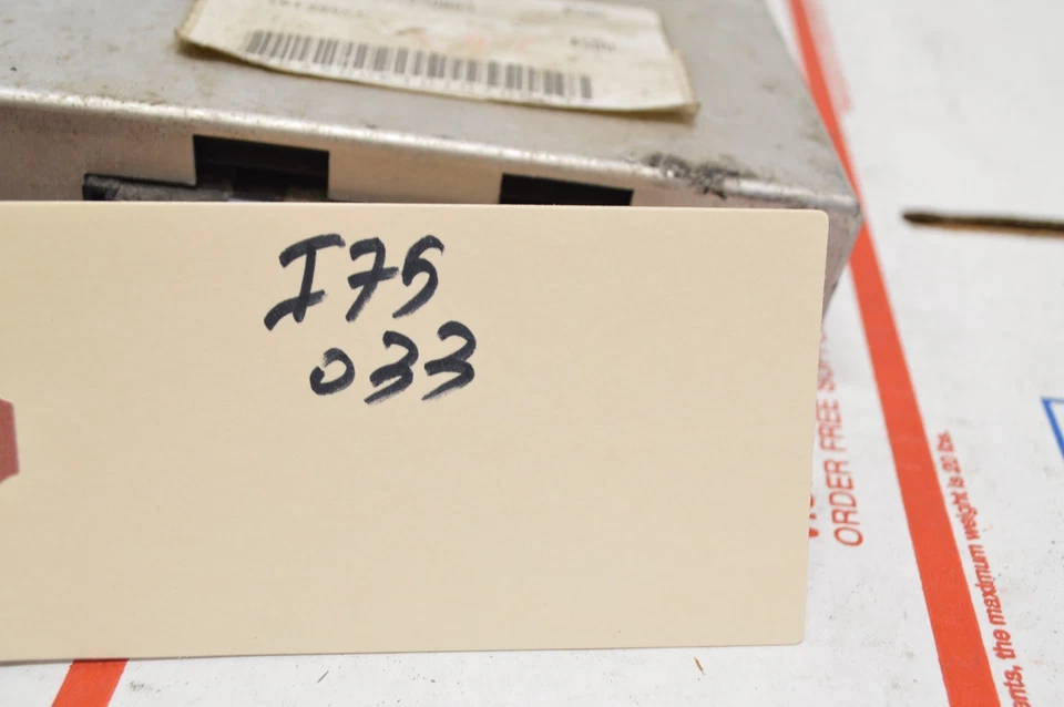 Unidade módulo de controle do motor Chevrolet C1500 16139461 1988-1991 Ecm I75 033 - Imagem 4 de 4