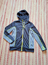 Leichte Sportjacke Gr. 134/140 schwarz/grau von Yigga