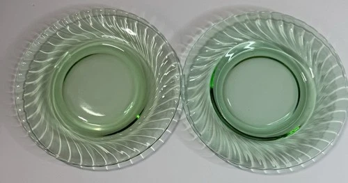 Depression Glass 'Spiral’ Green Luncheon Plate USA 1928-1930