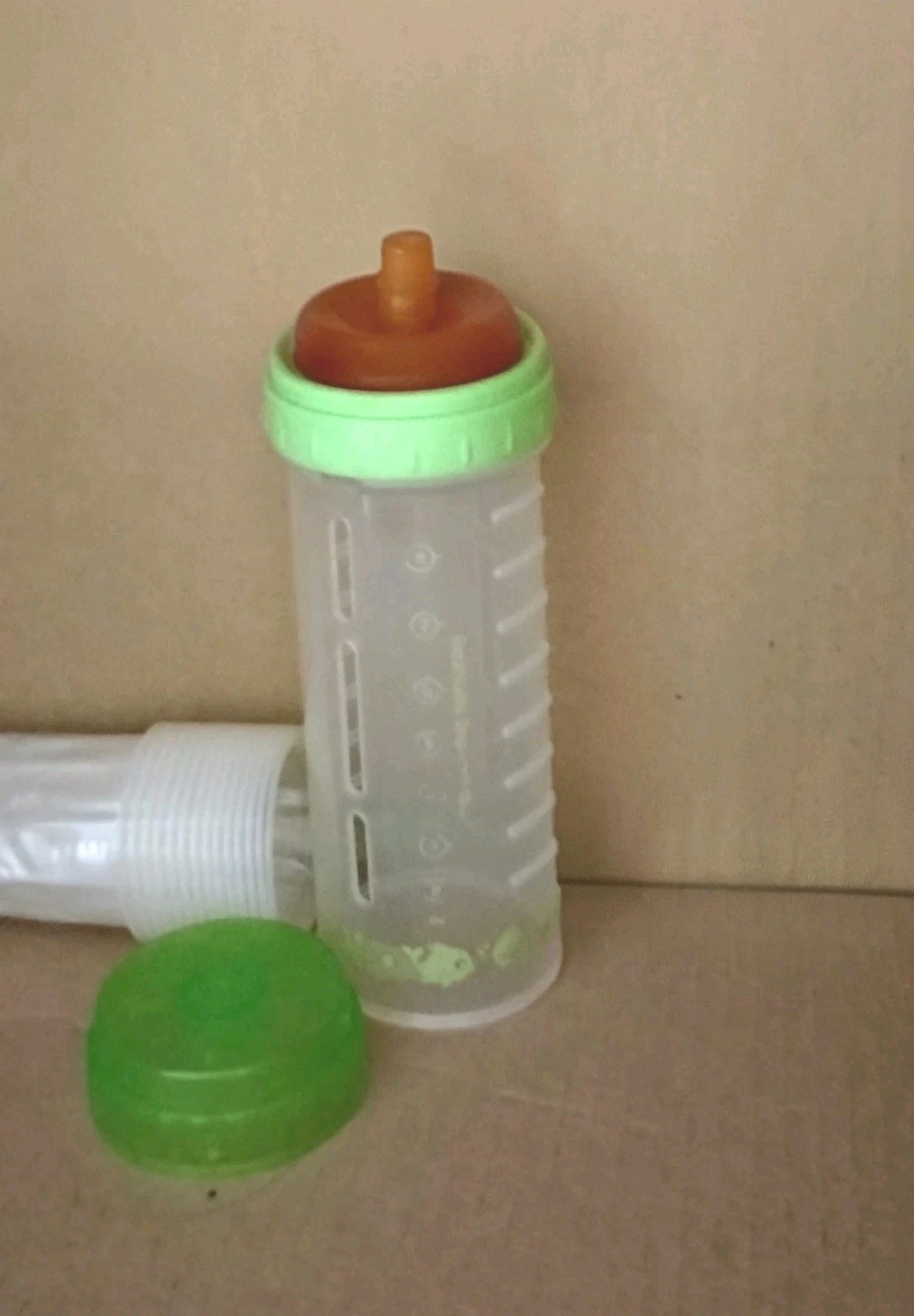 ❤️8oz Vintage Playtex Flat Top Latex Nipple ❤️ Nurser Baby Bottle ❤️Liners Green
Opens in a new wind