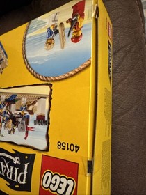 LEGO Pirates 40158 Pirates Chess Set. New. Damaged Box.