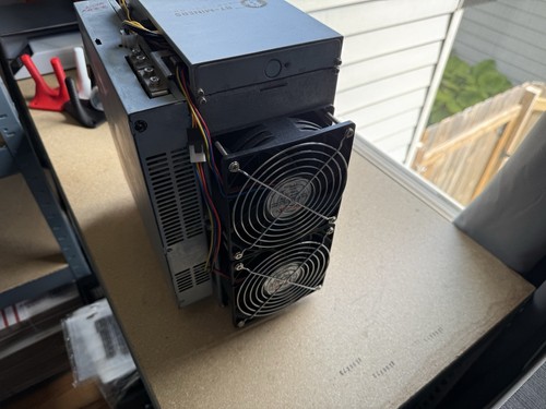 BITMAIN Antminer S17 Plus 73TH - Picture 5 of 5