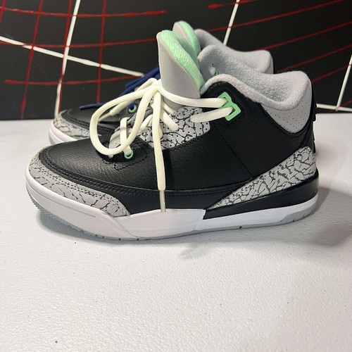 Air Jordan 3 Kids Retro 'Green Glow' DM0966 031 Gray Size US 13C
