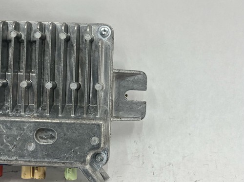 2019-2020 Chevrolet Equinox OEM Surround View Camera Control Module OEM 84520969 - Picture 10 of 13