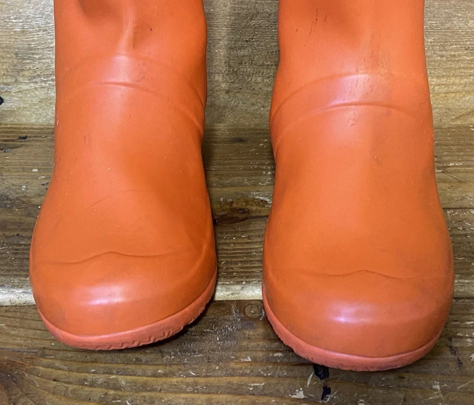 Botas de lluvia Hunter para mujer sin cordones con logotipo de tacón bloque de goma naranja talla 5 EE. UU. Foto 3 de 4