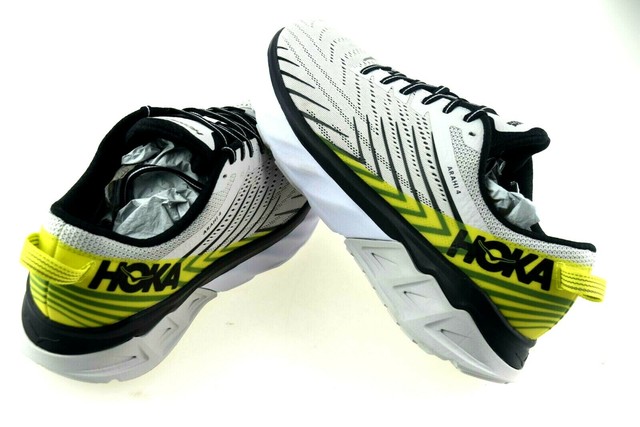hoka arahi women's sale