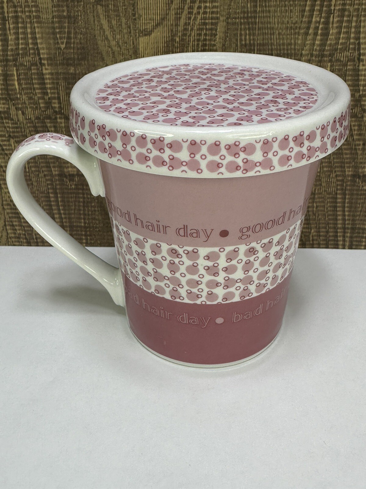Taza de café Harbor East con tapa/montaña rusa mal día buen día cabello rosa blanco