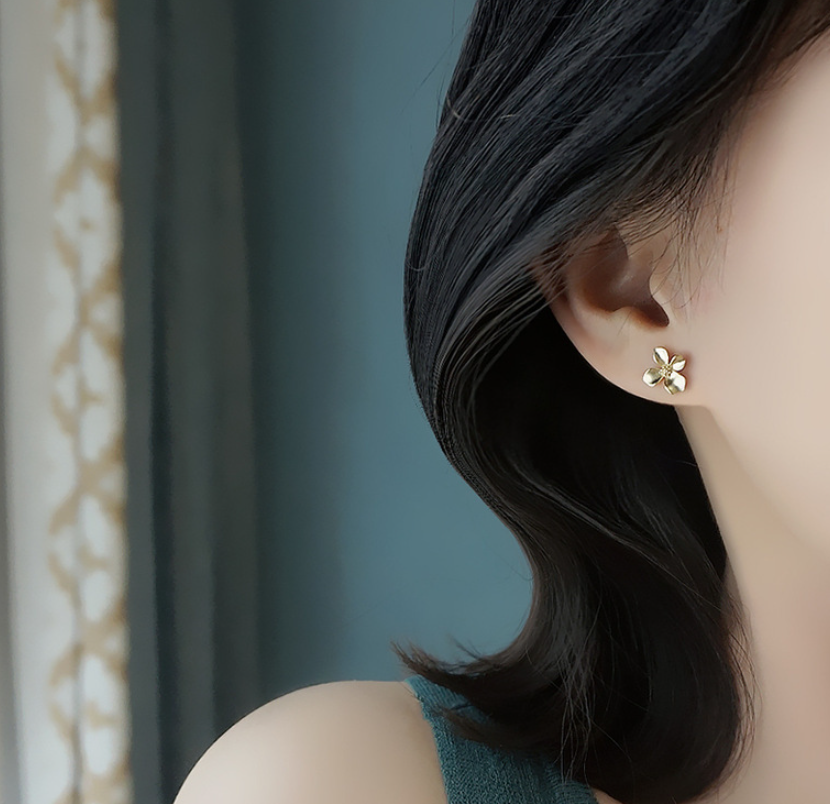Tiny Green Four-Leaf Clover Enamel Stud Earrings | Silver Plated Lucky Flower Earrings For Women