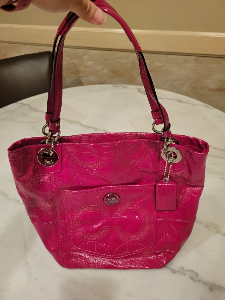 Pre-Owned Hot Pink Coach Shoulder Bag Patent Leather Authentic