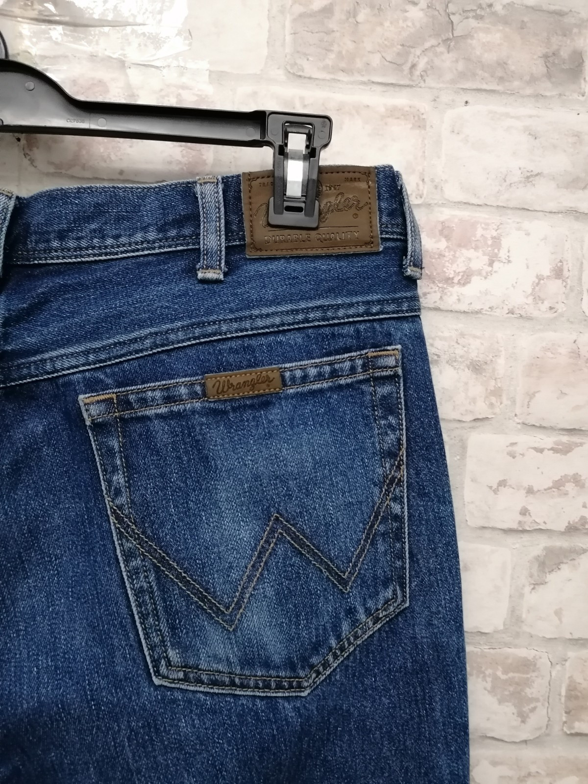 Wrangler Blue Jeans 100% Cotton Denim  Classic Size W38/L34 thumbnail 11