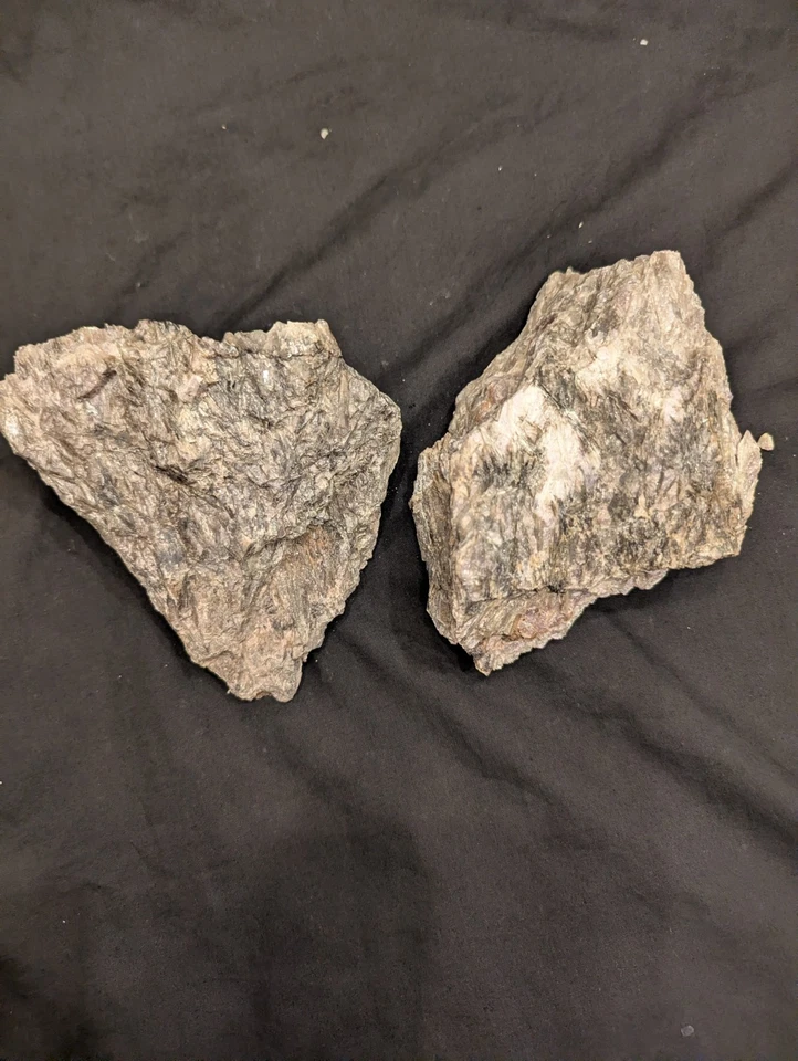 Clino-suenoita (Cummingtonita) 2 piezas 3 libras 15 OZ Foto 2 de 4