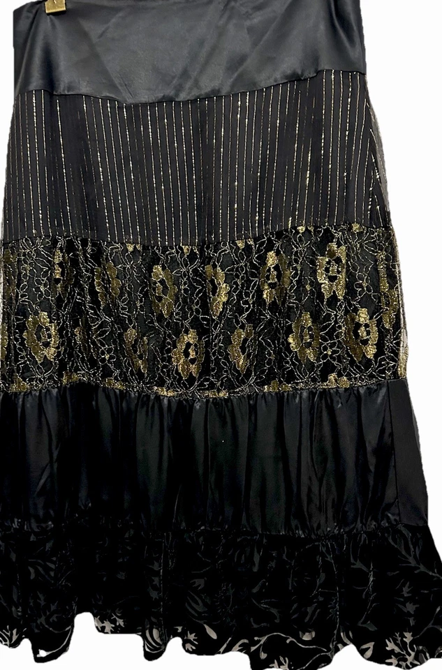 Falda Jeremy Spenser 8 Seda Terciopelo Burnout Encaje Negro Dorado Cachicho Hada Oscura Foto 2 de 4